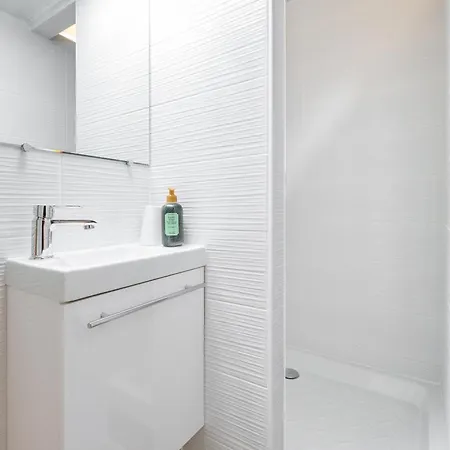 Апартаменты Renting - Guillaumont - Cozy Picasso Museum Local Market *