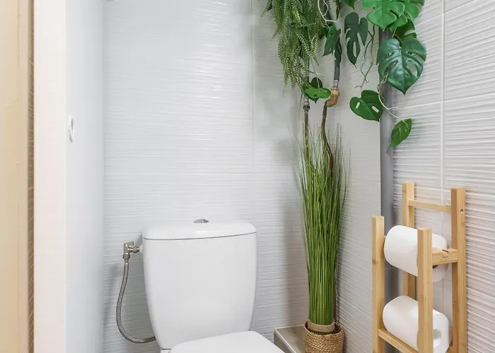 Апартаменты Renting - Guillaumont - Cozy Picasso Museum Local Market Антиб